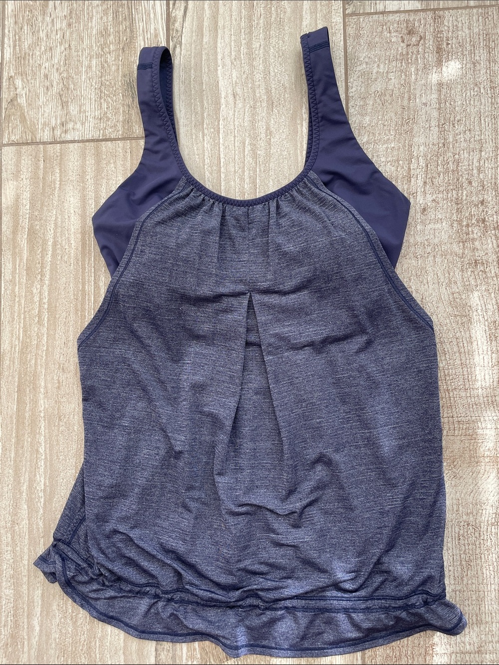 Lululemon athletica dark blue bra top tank, size 8